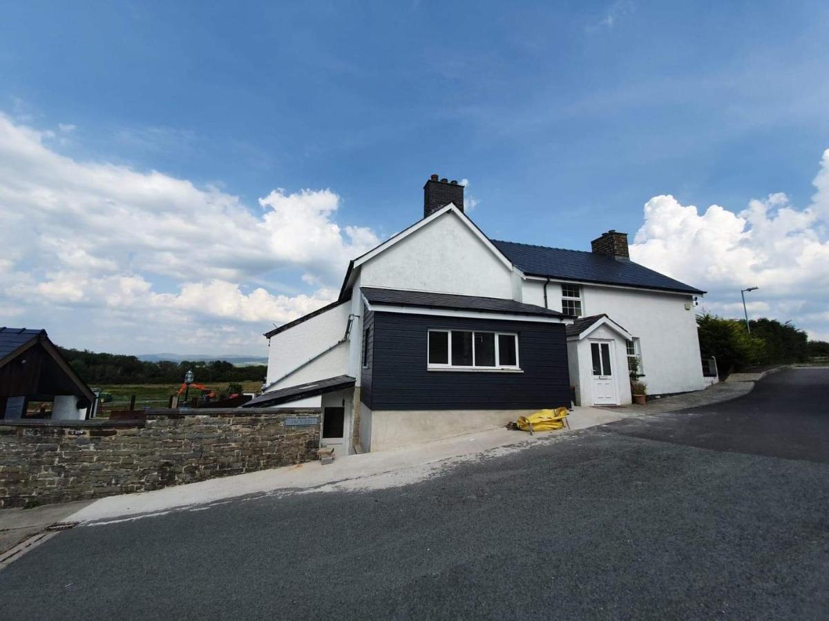 Bryncarnedd Farmhouse Aberystwyth Eksteriør bilde
